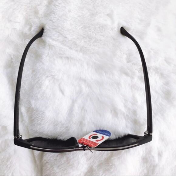 Ashe Matte Black Polarized Sunglasses - Picture 9 of 11